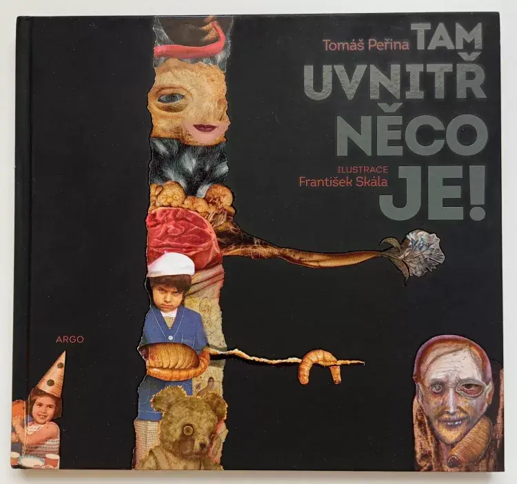 Tam uvnitř něco je! Přímo Od Výrobce